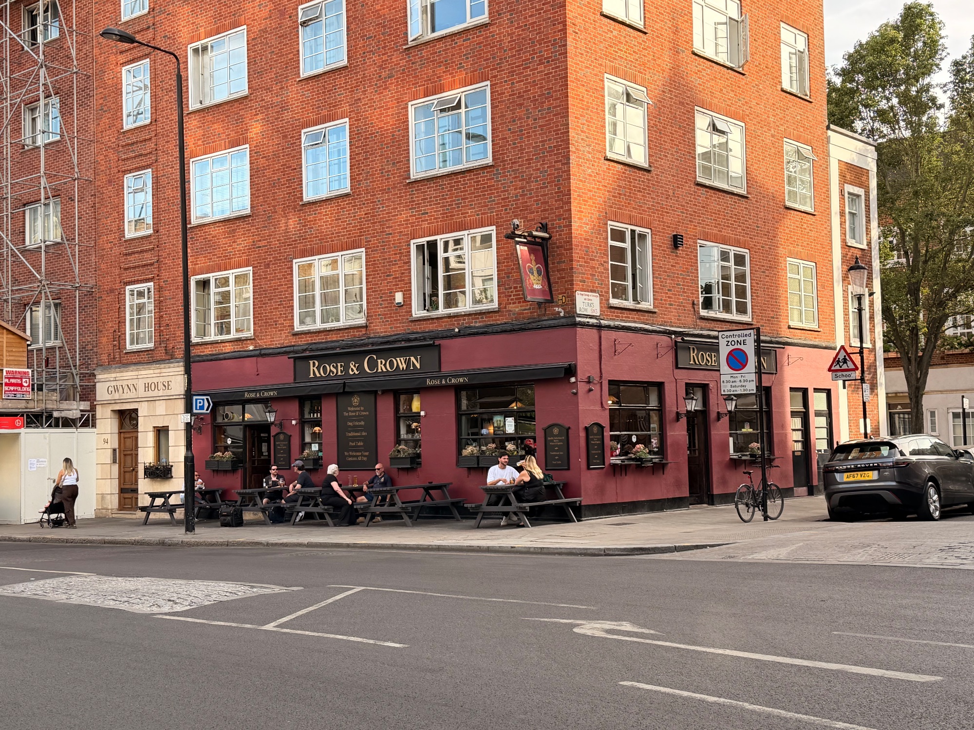 The Rose and Crown